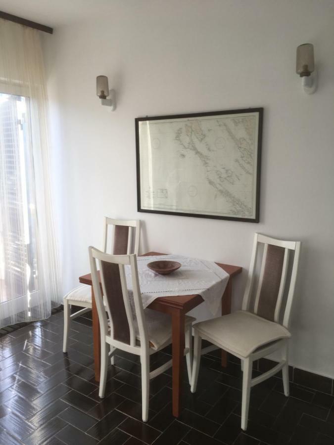 Guesthouse Antonija Veli Lošinj Eksteriør billede